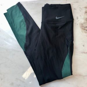 Nike Black and Green legging